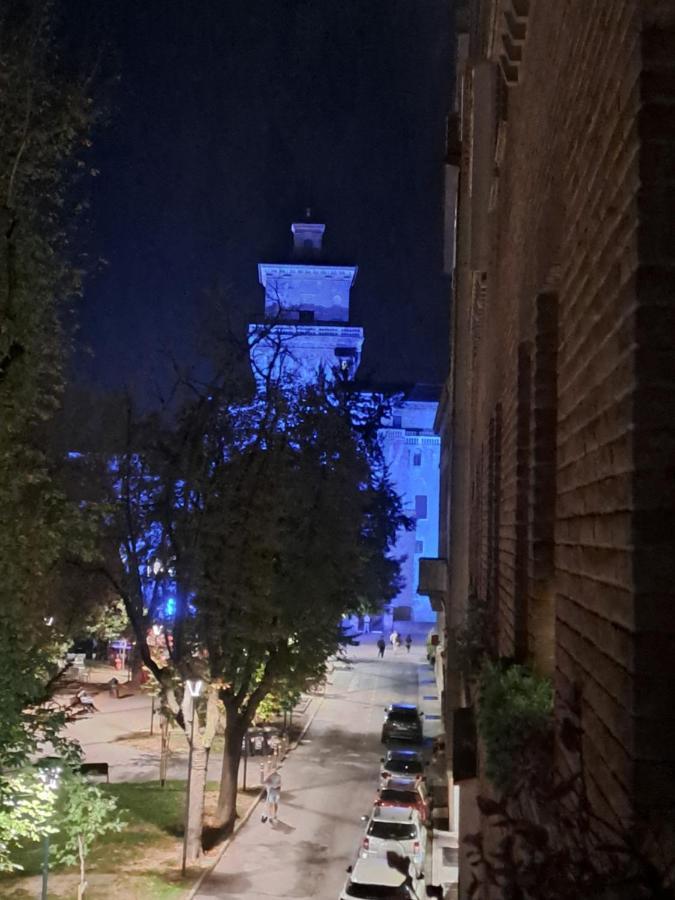 Giulio D'Este Acomodação com café da manhã Ferrara Exterior foto