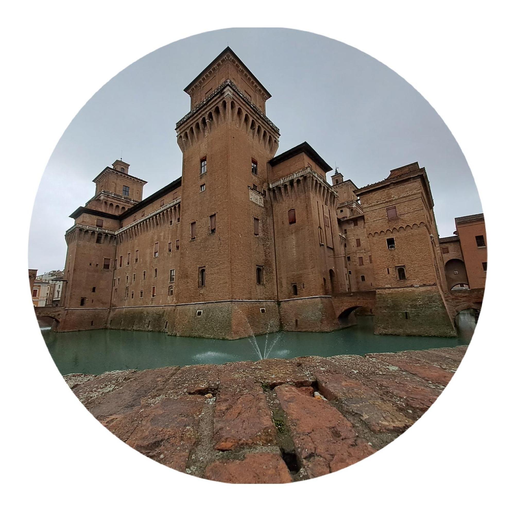 Giulio D'Este Acomodação com café da manhã Ferrara Exterior foto